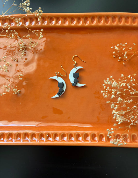 Moon kitties