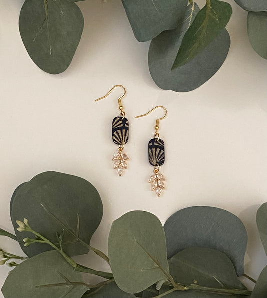 Retro leaves earrings